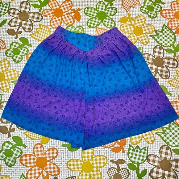 Vintage 80s purple & blue abstract ombré high waisted shorts 🌀 - Picture 1 of 13